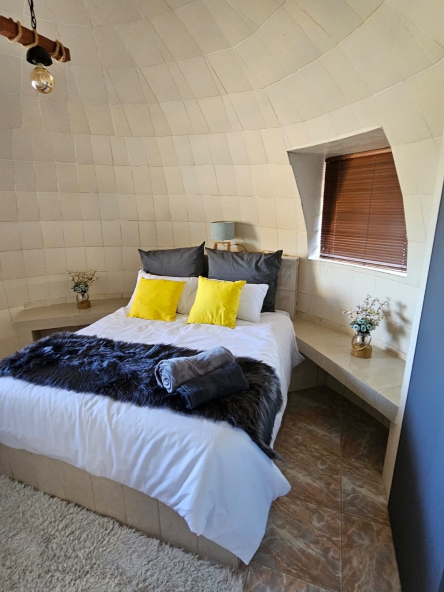 5 Bedroom Property for Sale in Bloemhof North West